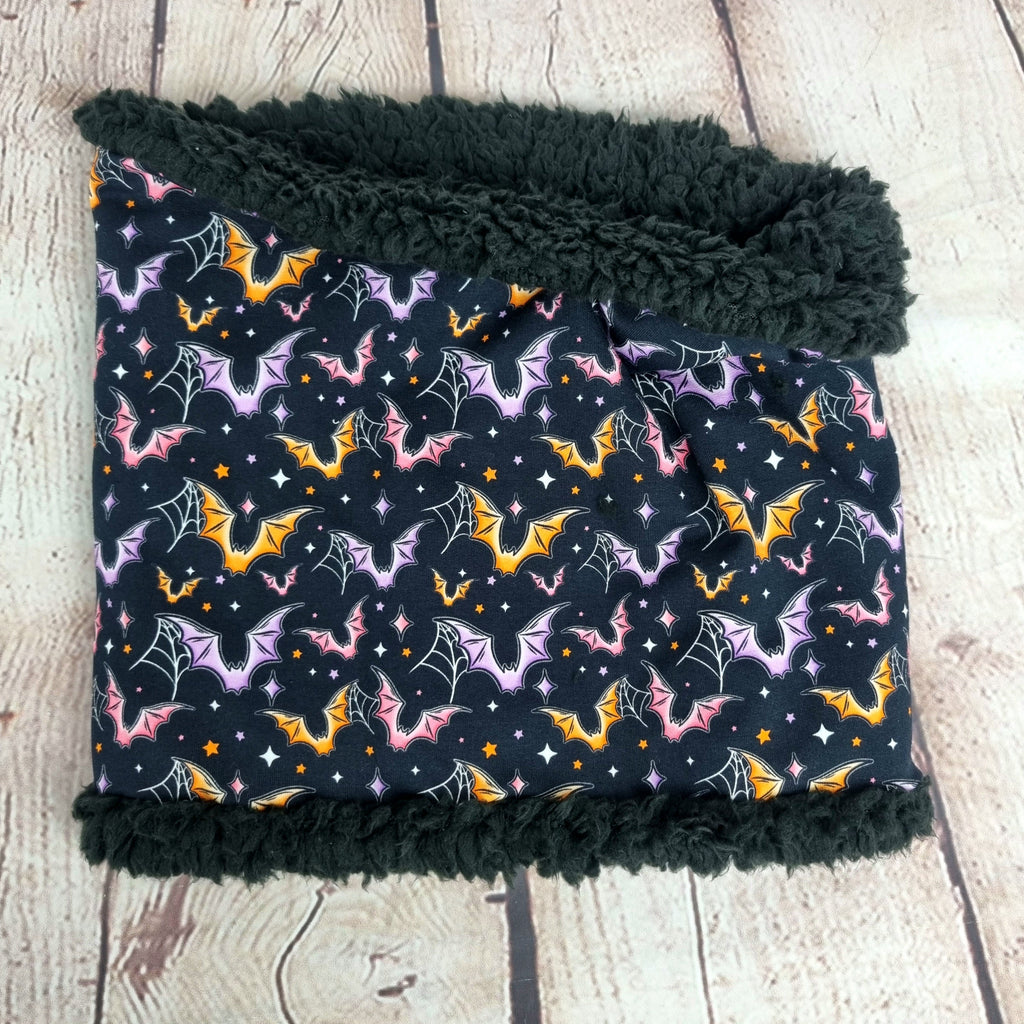 Spiderweb bats snood scarf
