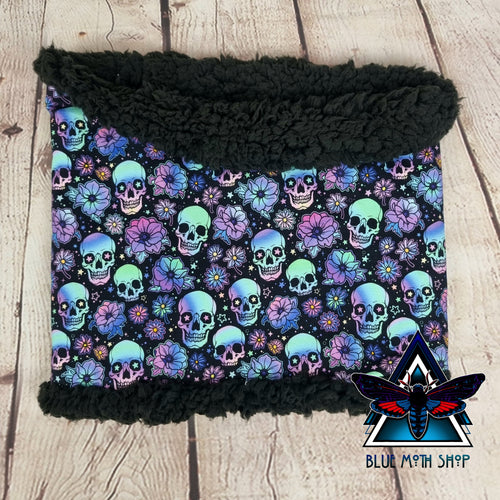 Blue Skulls and Flowers snood scarf