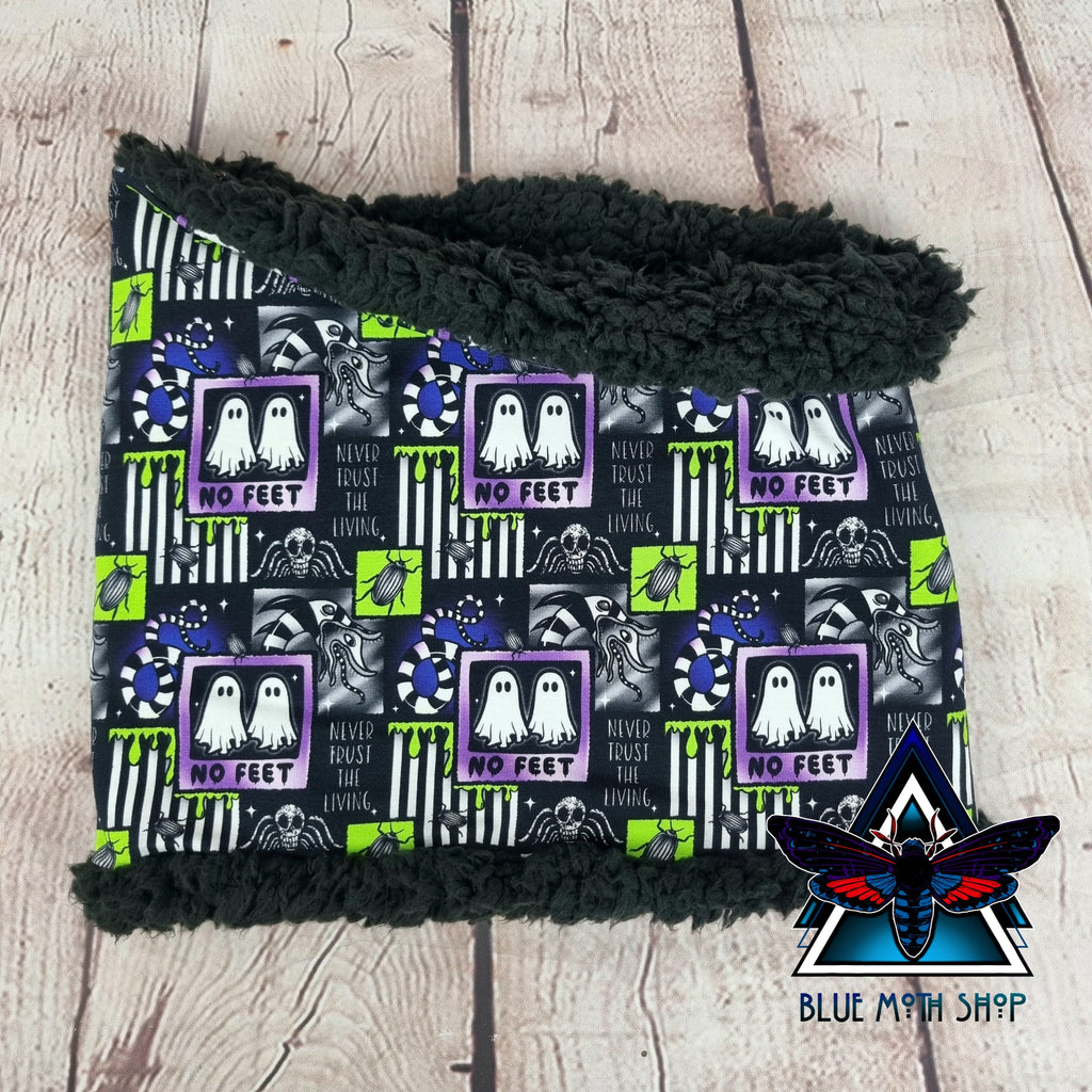 No feet Beetlejuice snood scarf