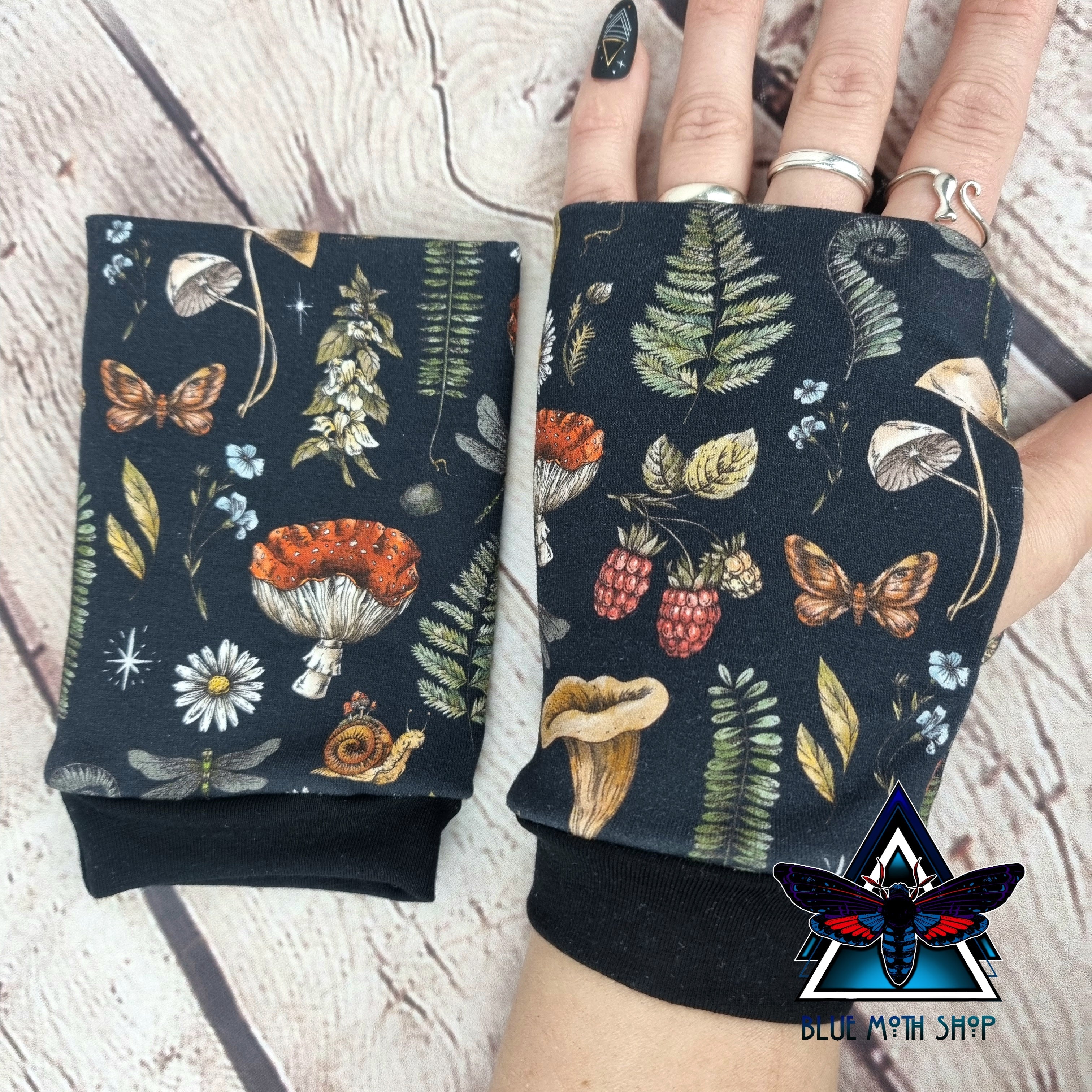 Autumn Goods fingerless gloves