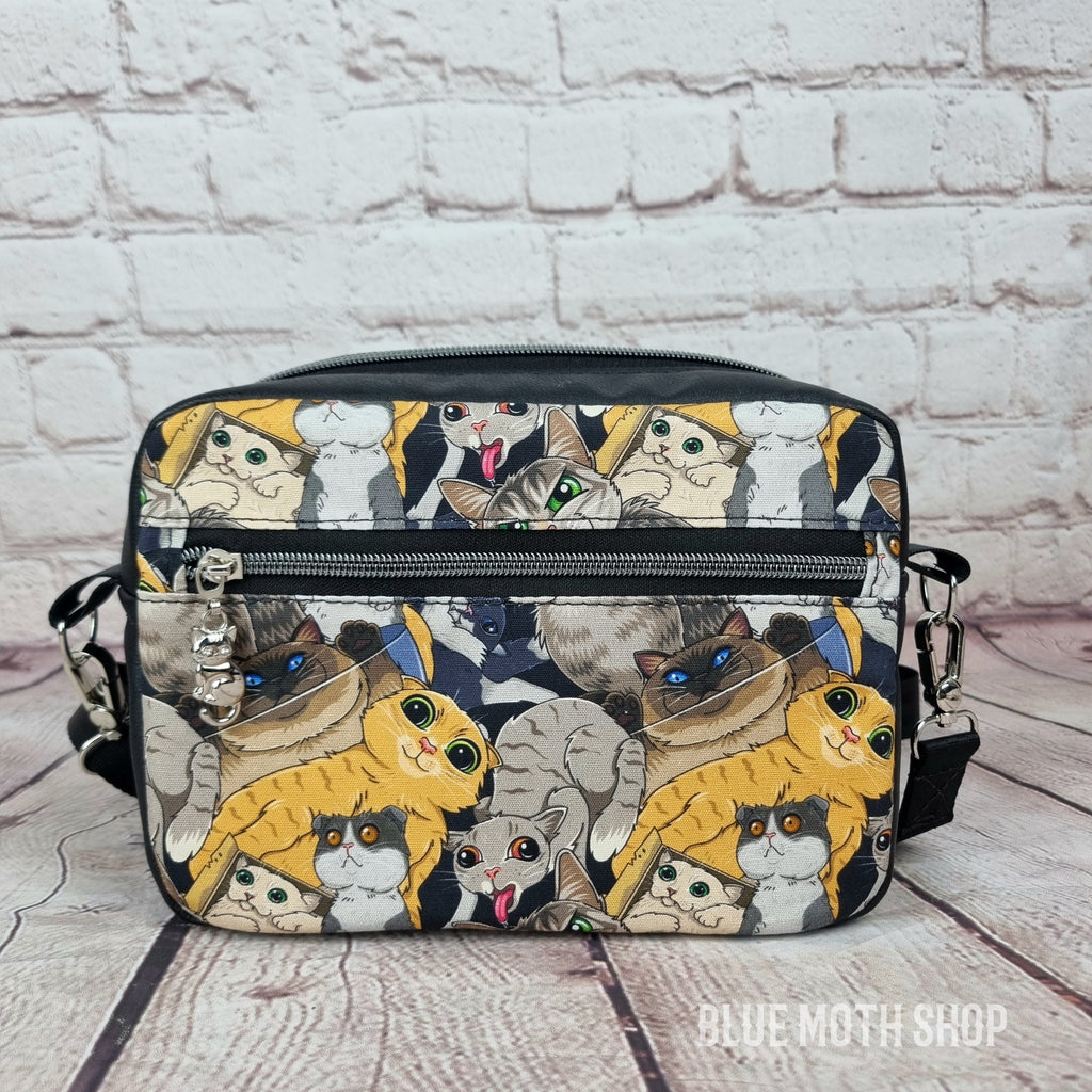 Crazy Cats crossbody bag