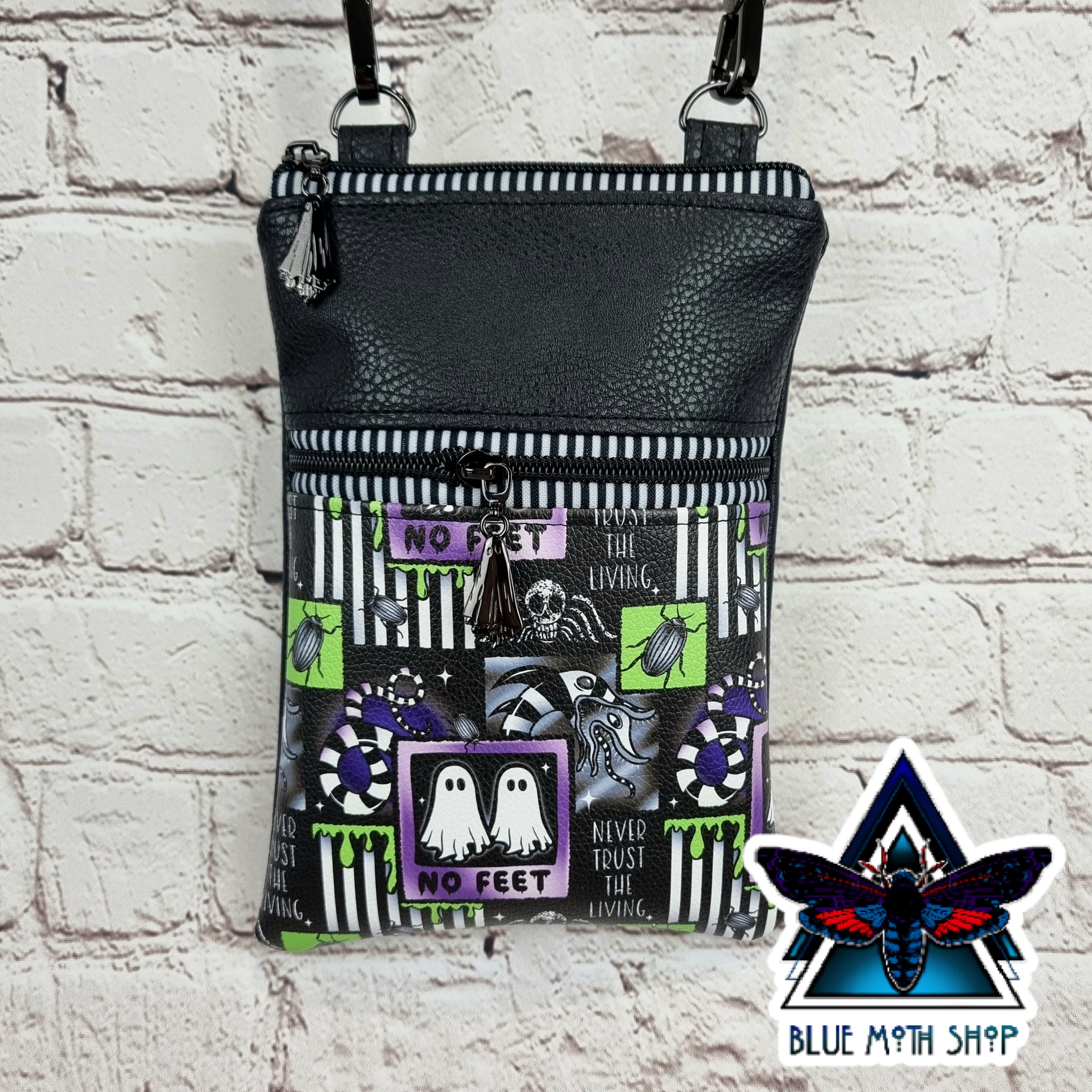 No feet Faux vegan leather Phone Bag goth