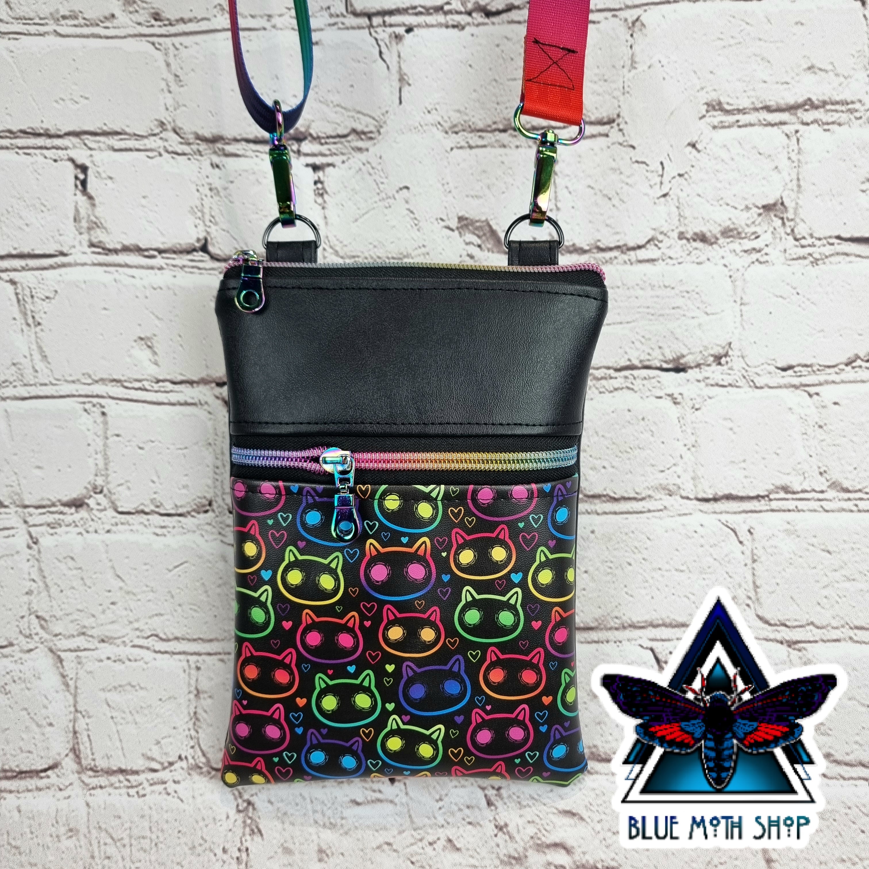 Rainbow cat face phone bag
