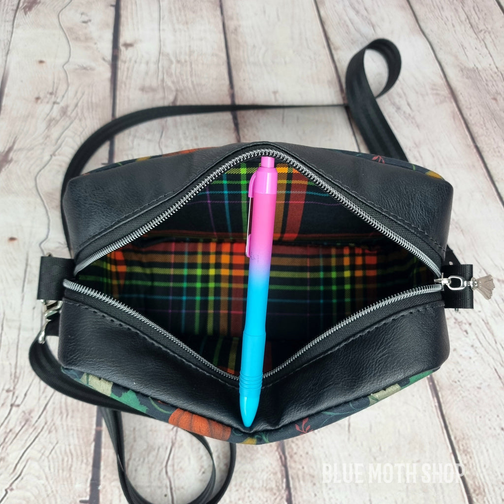 Ghost Pumpkin Garden crossbody bag
