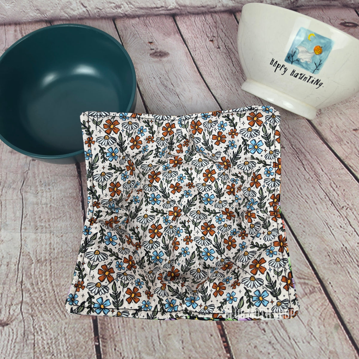 Cats Flowers Double Sided Bowl Cozy