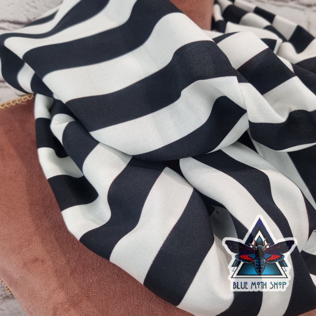Stripes Mono infinity scarf