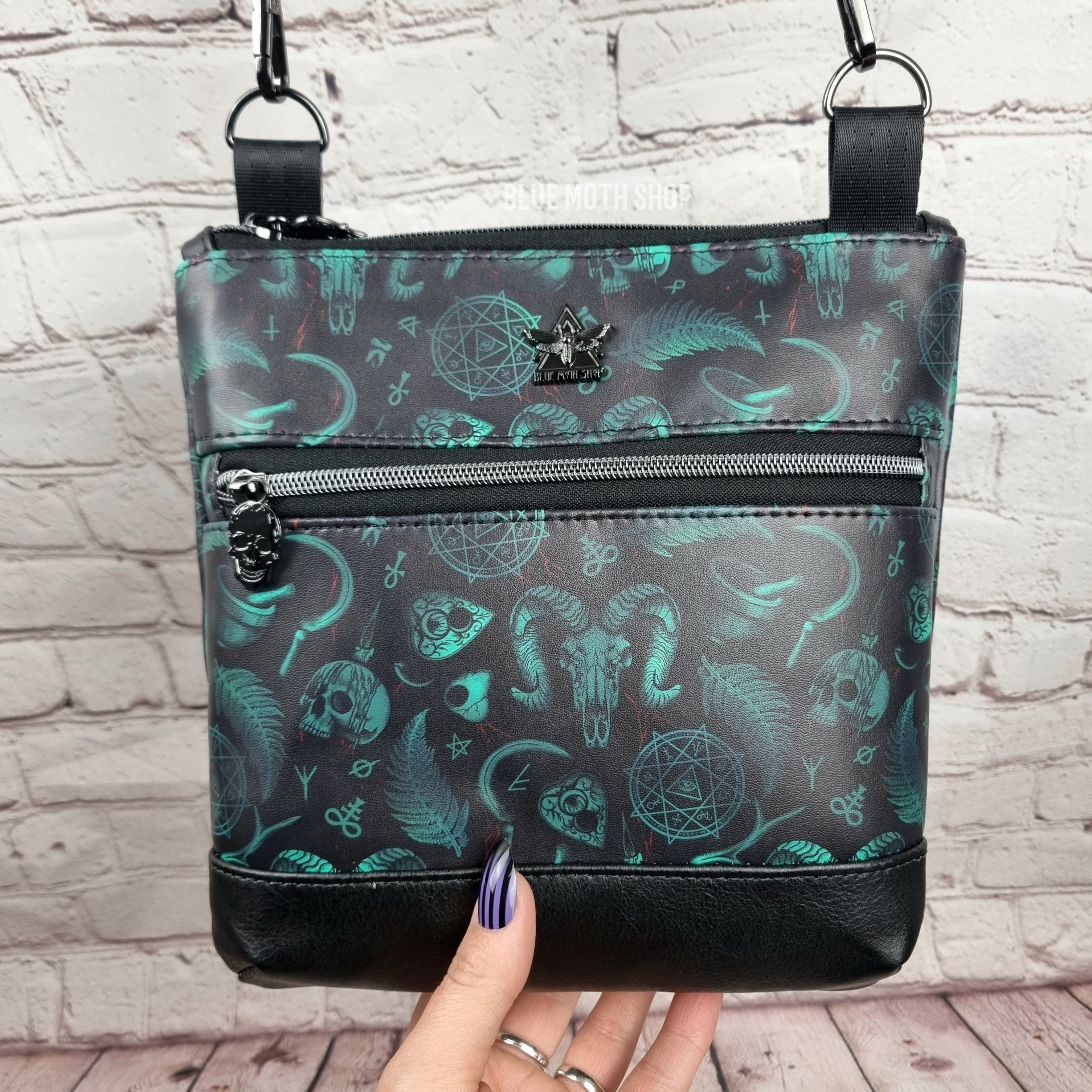 Green Occult Skull medium crossbody bag