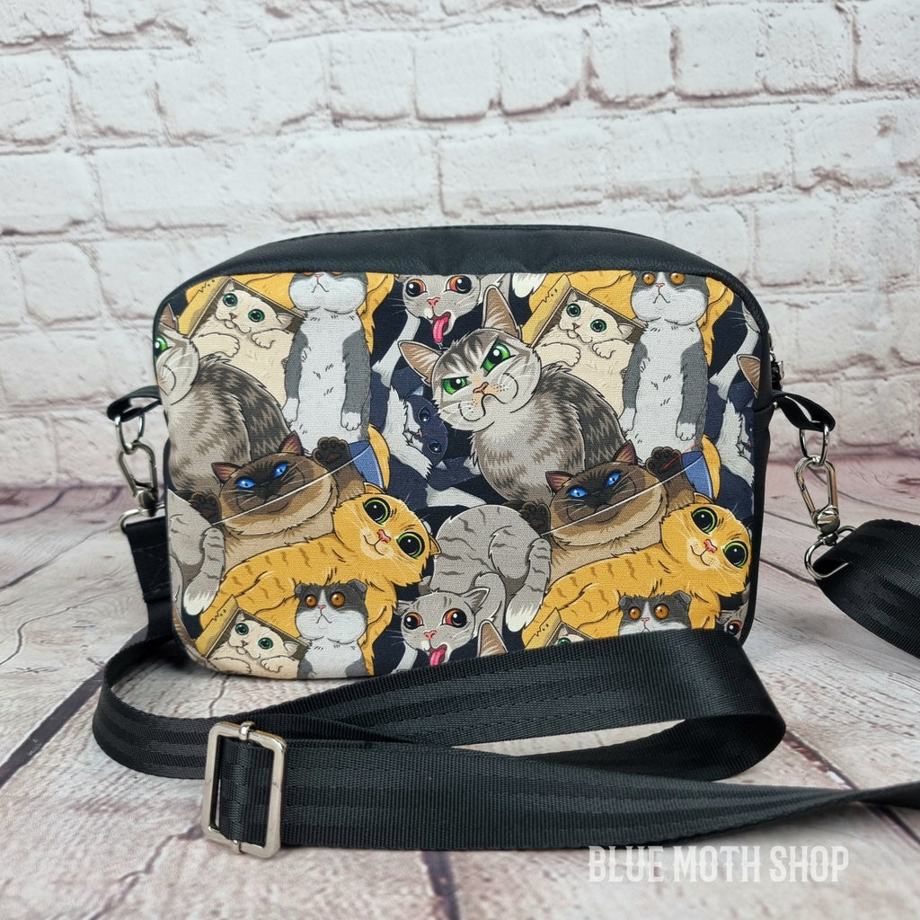 Crazy Cats crossbody bag